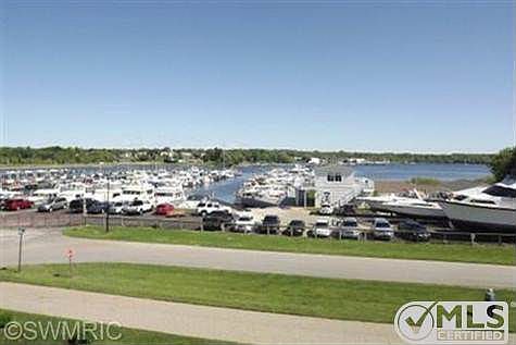 1st image of 8560 Ellenwood Dr #57