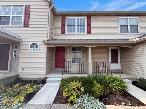 5698 Canehill Ln #71B, Hilliard, OH 43026