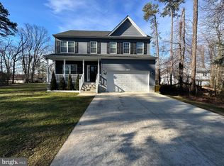 4633 Mountain Rd, Pasadena, MD 21122