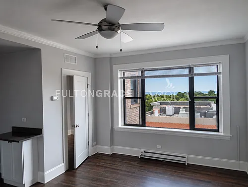 827 W Lakeside Pl #805 Photo 1