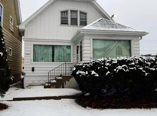 1315 S 45th St, Milwaukee, WI 53214