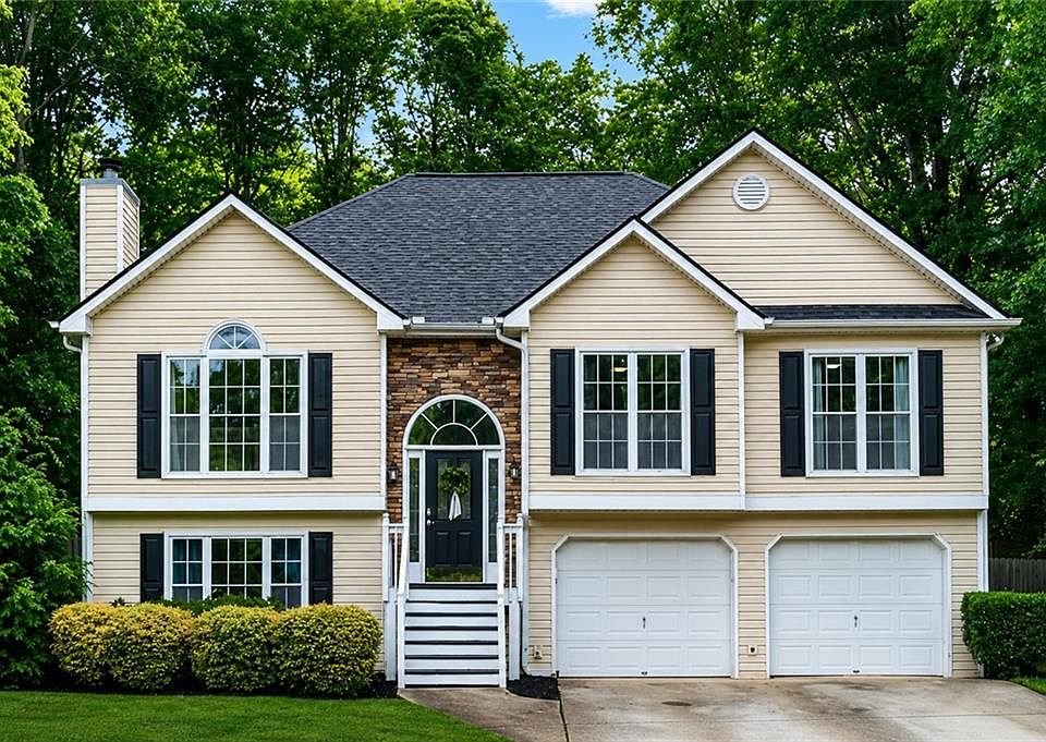 1st image of 6040 Ashwood Ct