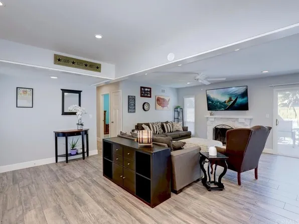 11241 Cherry St, Los Alamitos, CA 90720