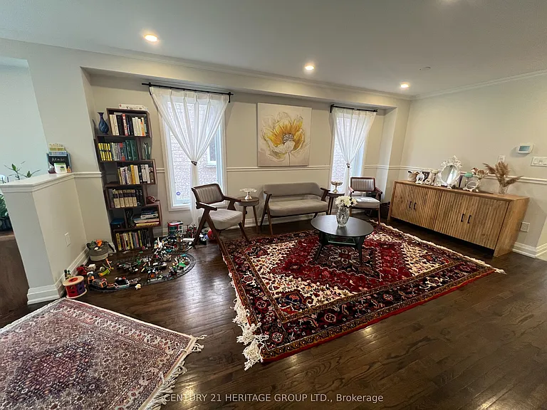 35 Brightsview Dr — Photo 9