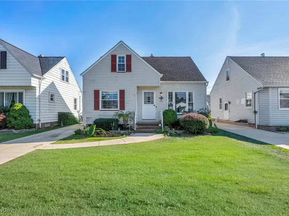 4607 Redfern Rd, Parma, OH 44134