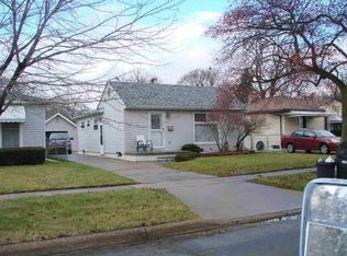 1255 Arbor Ave, Monroe, MI 48162