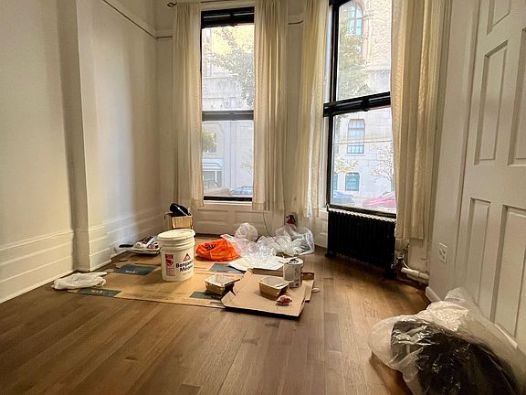 2nd image of 262 W 73rd St APT 1