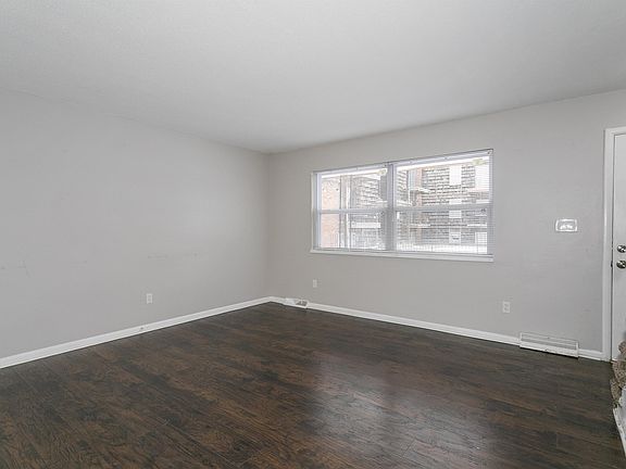 5th image of 6323 Ash Ave #1