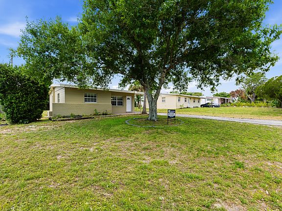 2nd image of 553 4th Pl SW