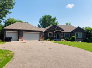 22257 Garnet St NW, Nowthen, MN 55330