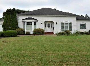 215 E Meade Dr, Evansville, IN