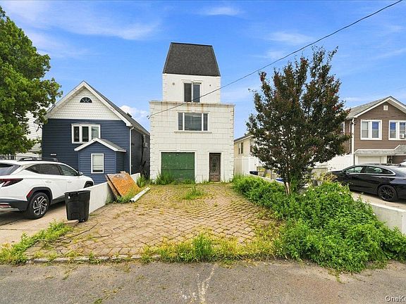 2nd image of 3238 Tierney Place