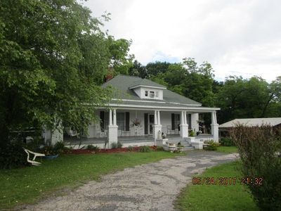 706 E Augusta St, Mc Cormick, SC, 29835