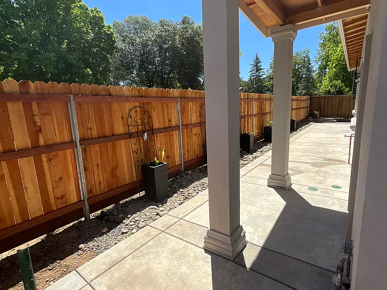 6724 Walnut Ave — Photo 8