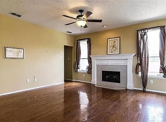 2nd image of 10014 Mallory Dr