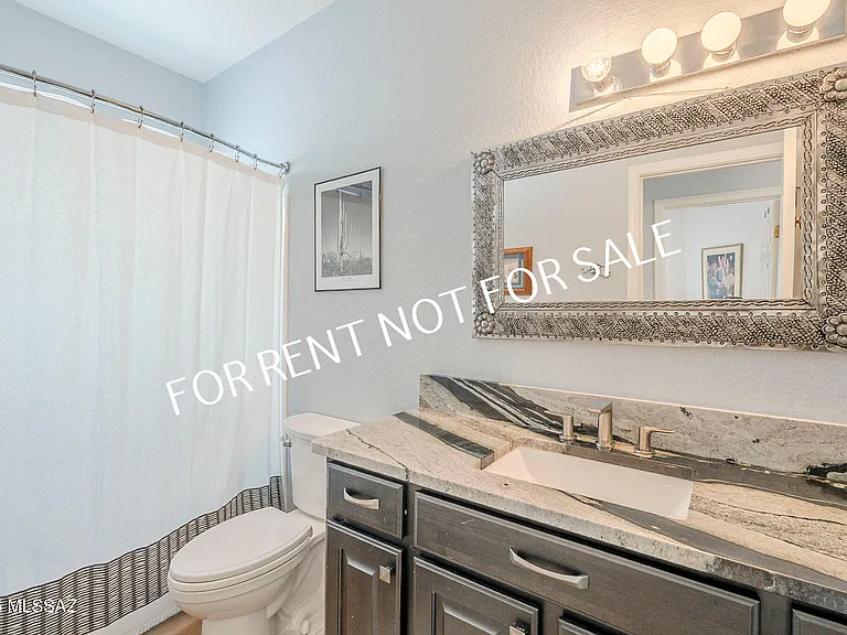 4950 N Valle — Photo 41