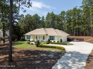 24 S Shamrock Dr, Foxfire, NC 27281