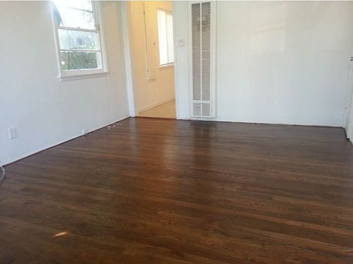 1st image of 2439 Oak St APT A