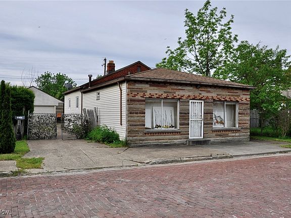 2nd image of 12909 Firsby Ave
