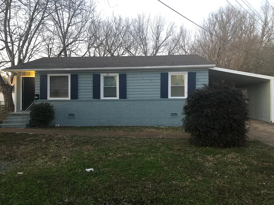 87 Dairy St