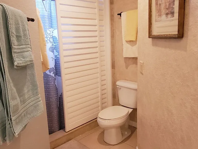 7138 Cedar Hollow Cir — Photo 16