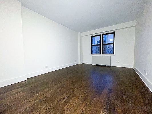 1st image of 215 E 91st St #S9a