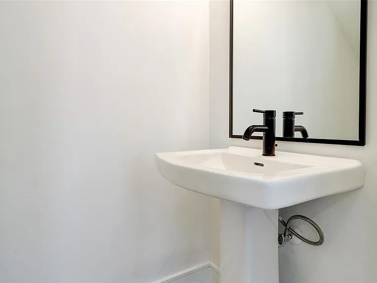 4508 Old Yale St #D — Photo 14