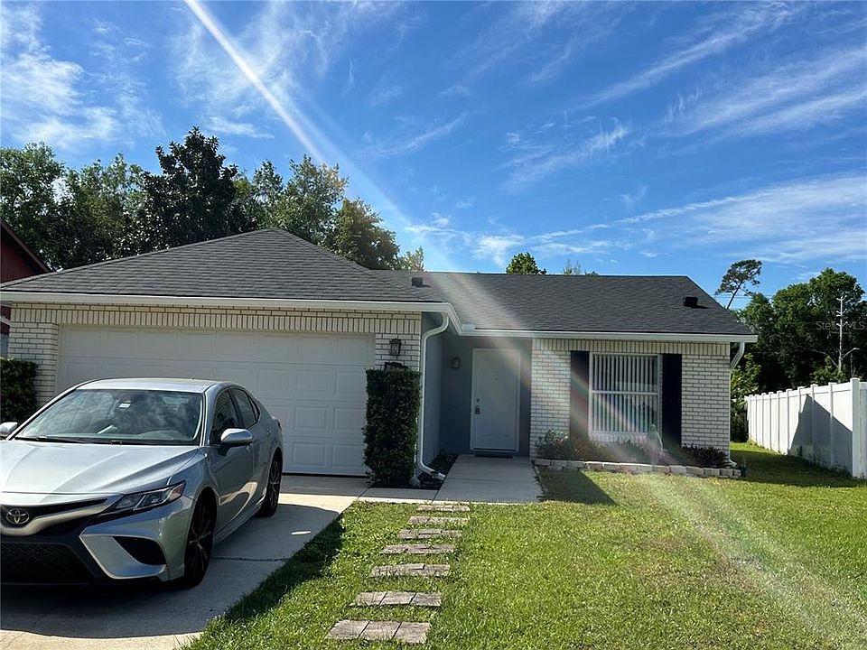 1st image of 873 Oak Manor Cir