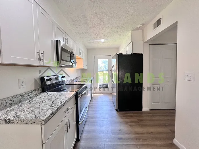 233 Timber Ct — Photo 7