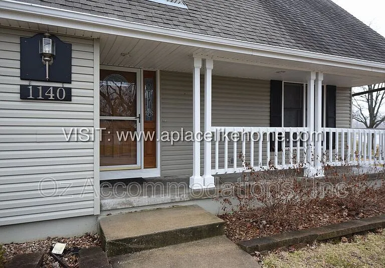 1140 SW Huntington Dr — Photo 35