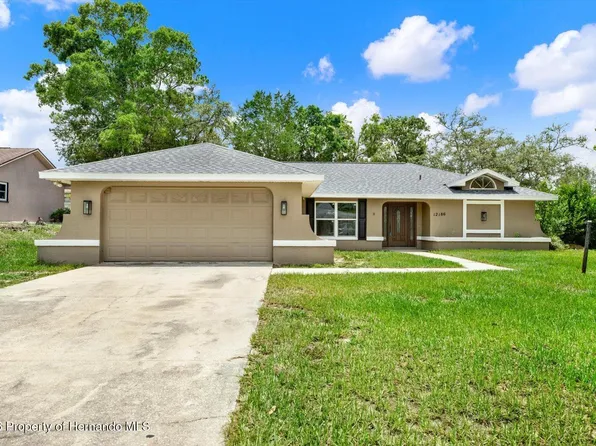 12186 Lamont Dr, Spring Hill, FL 34608