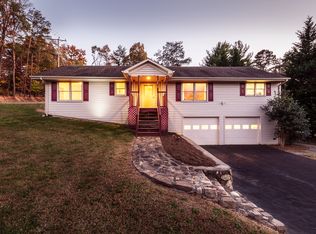 3610 Cravens Creek Rd SW, Roanoke, VA 24018