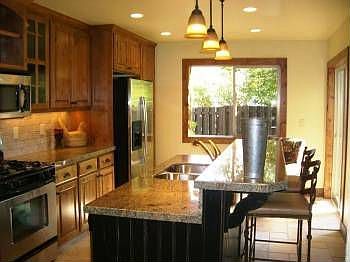 5th image of 5668 N Yorkton Ln