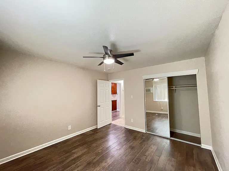 1711 N Street, Sacramento — Photo 14