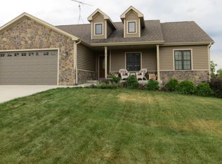 499 Manning Way, Lake Geneva, WI 53147