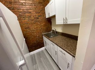 892 Huntington Ave APT 8, Boston, MA 02115
