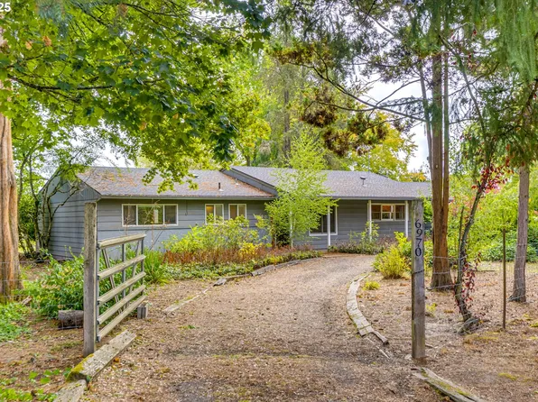 6970 SW Straughan Rd, Hillsboro, OR 97123