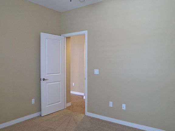 5th image of 80052 Silver Sage Ln