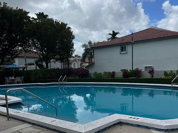 2nd image of 11467 NW 51st Ter