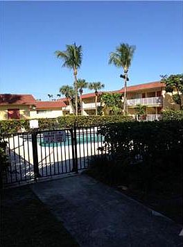 2nd image of 850 E Commercial Blvd APT 152F