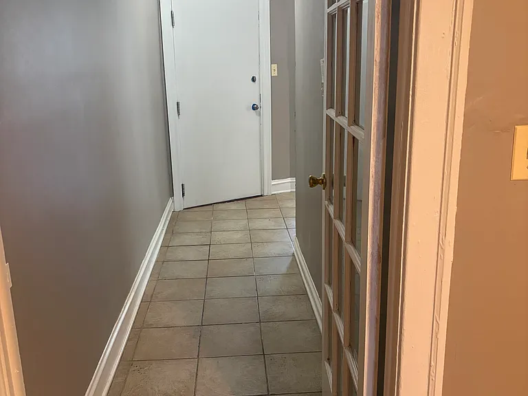 8120 S Ellis Ave #2 — Photo 8