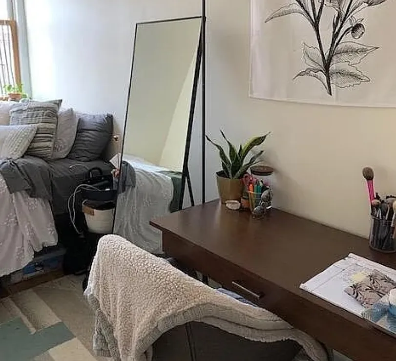 3 bed, $5,700 — Photo 3