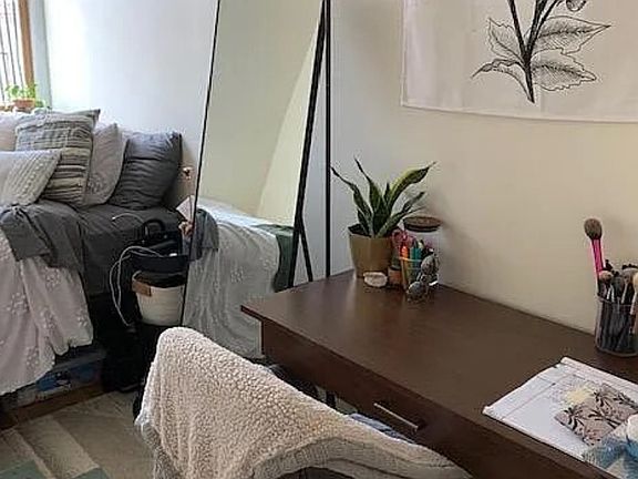 3rd image of 243 Northampton St #4X