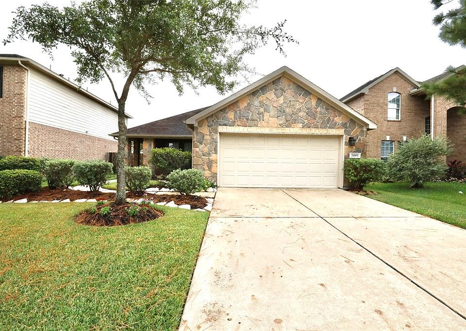 1st image of 24919 Lakecrest Manor Dr