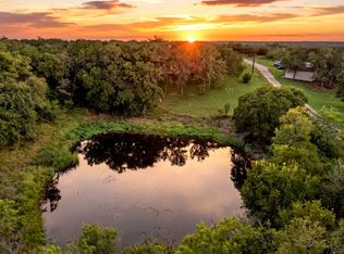 795 Indian Springs Dr, Kingsbury, TX 78638