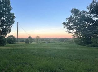 1806 Osborne Rd, Hazel, KY 42049