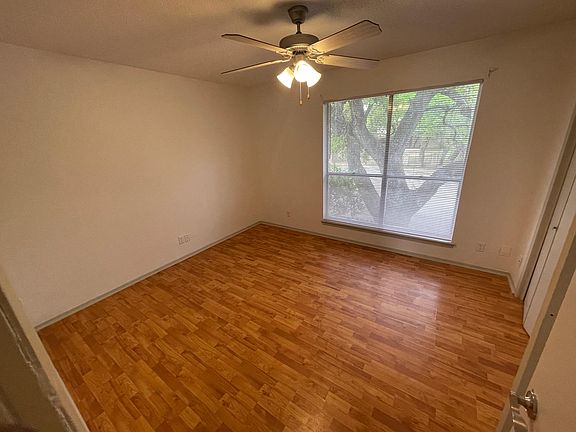 5th image of 398 Craddock Ave #1169
