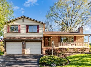 916 Armstrong Rd, Carlisle, PA 17013