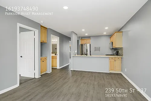 239 50th St #37 Photo 1