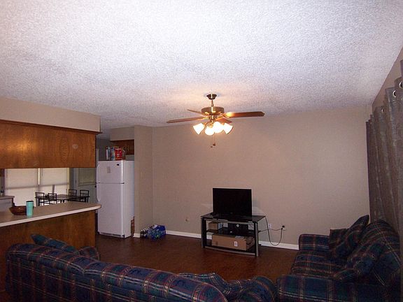 5th image of 118 Gardner Dr